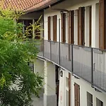 Bed & Breakfast Borromeo Bed & Living