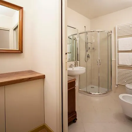 Borromeo Bed & Living Bed and breakfast